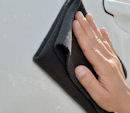 Autopflege durch Handpolitur